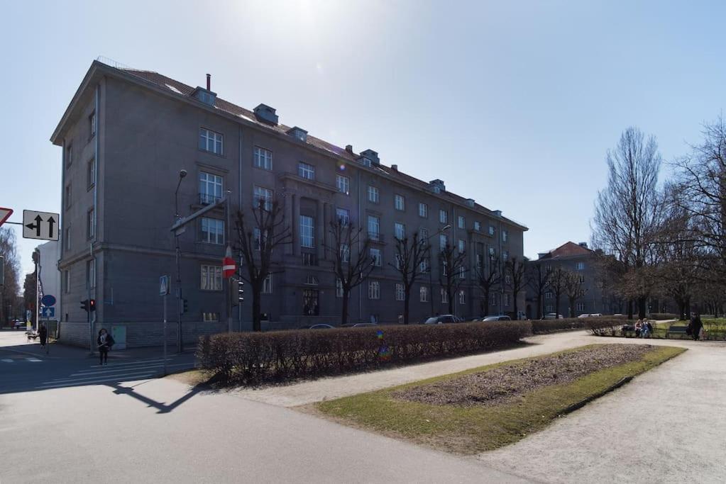 Apartment Your Quiet Place In The Centre Of *