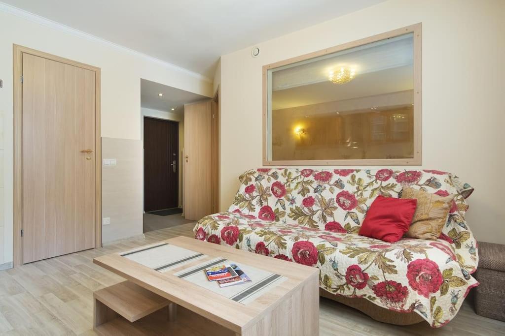 Apartment Your Quiet Place In The Centre Of Tallinn