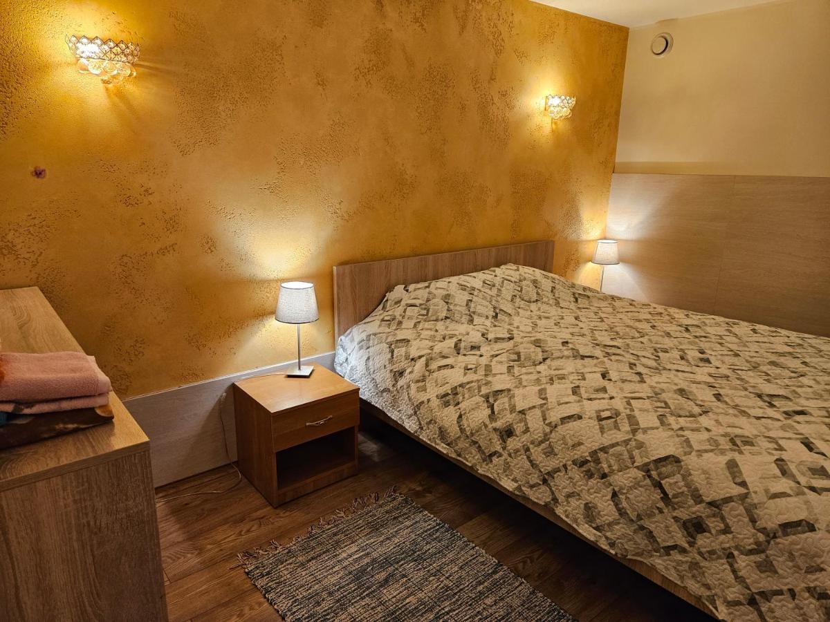 Your Quiet Place In The Centre Of Apartment *